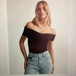 NWT Abercrombie & Fitch Sleek Seamless Ruched Bodysuit